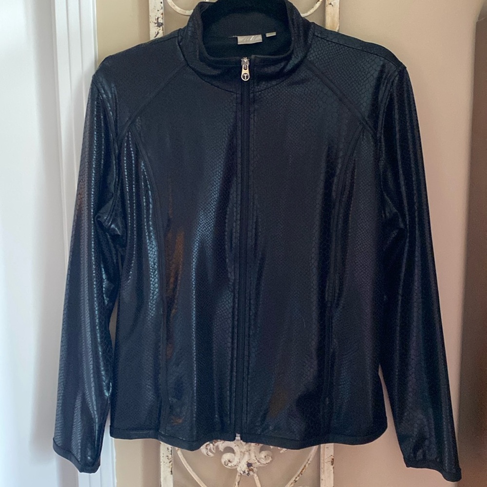Reptile-Black Jacket, Size Lg, 88% Poly-12% Spandex; Poly lined.